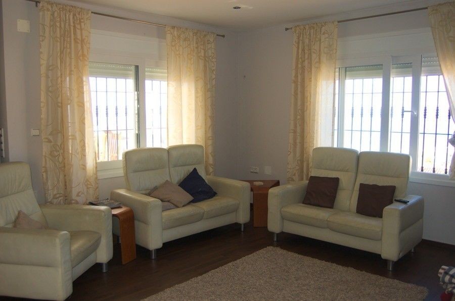 Chalet independiente en venta en Benajarafe, Rincón de la Victoria